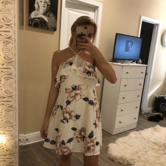 Floral Dress - Picture 3 of 4